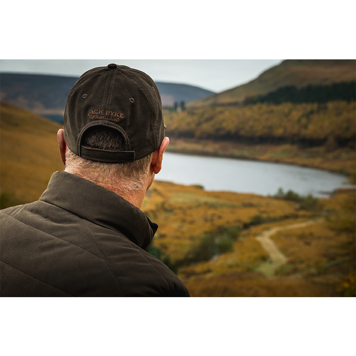 ashcombe-baseball-cap-lifestyle-2-720x720.png