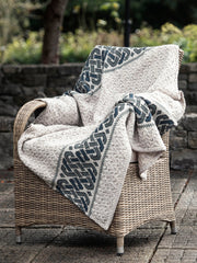 Aran Crafts - Celtic jacquard ullpläd i 100 % merinoull