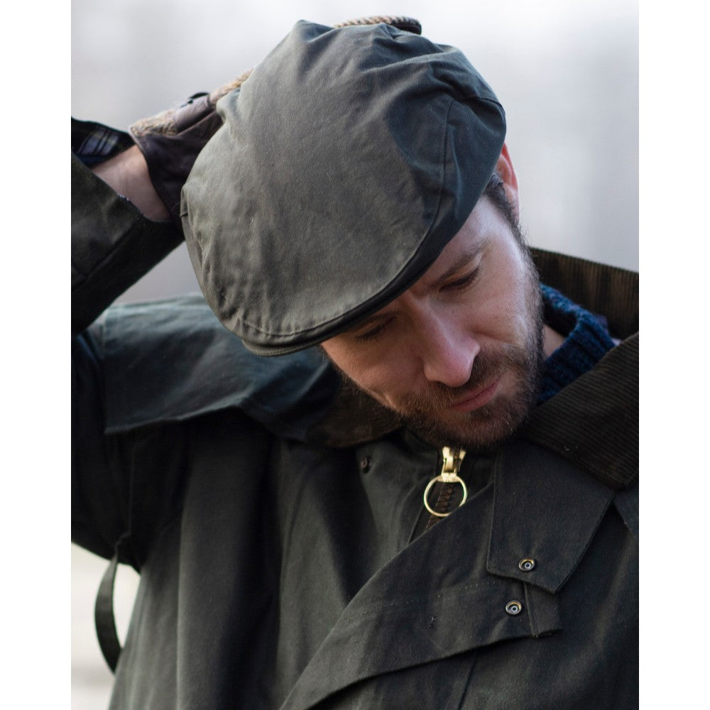 belton-flat-cap-olive-model_dupz14eu1.jpg