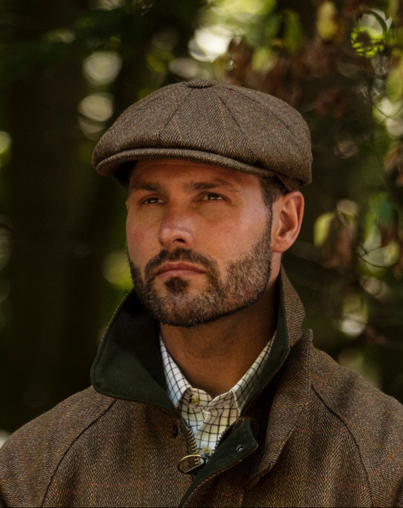 charlie-baker-boy-cap-brown-tweed-model.jpg