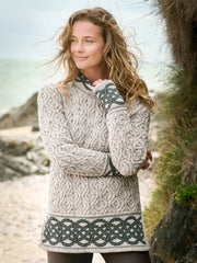 Aran Crafts Celtic - stickad ulltröja i två färger