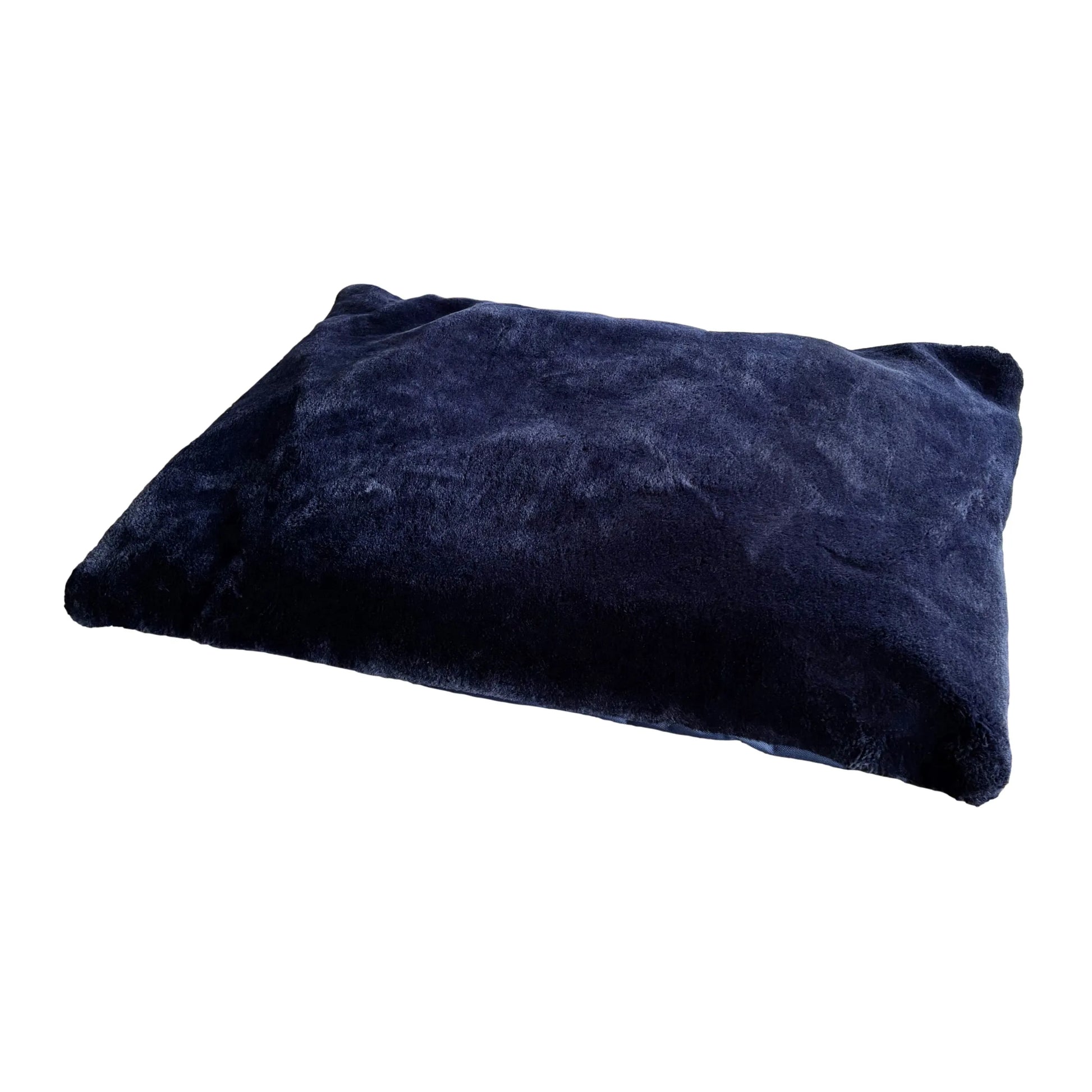 https___www-sportingsaint-co-uk_app_uploads_2025_03_pillow.webp