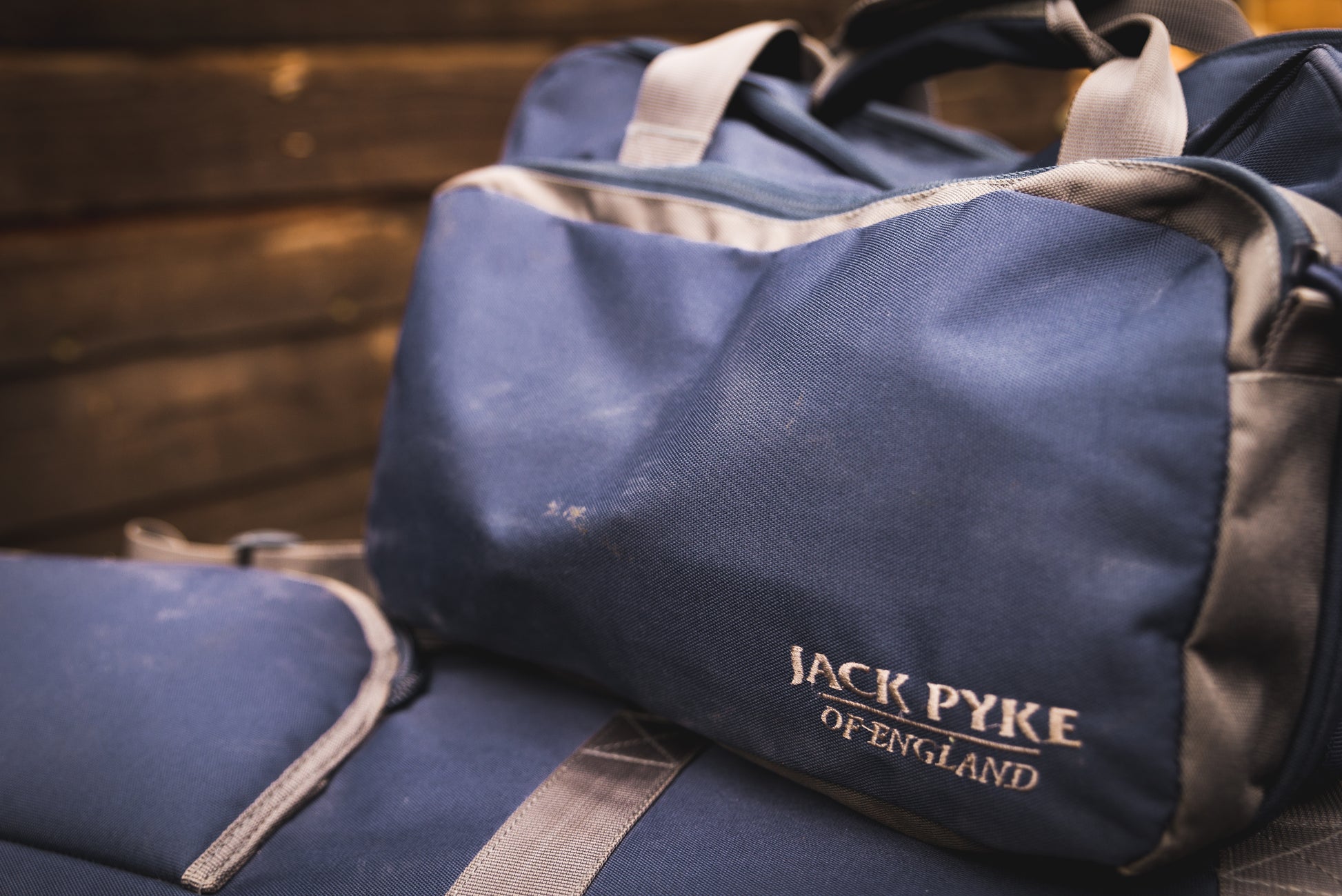 jp-sporting-shoulder-bag-2.jpg