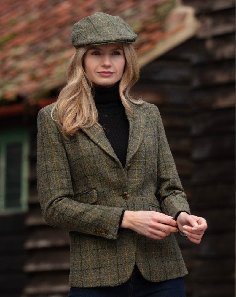 mayland-blazer-navy-stripe-model.jpg
