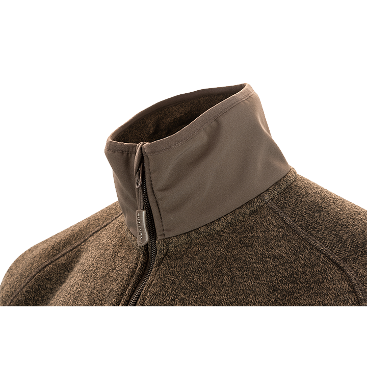 weardale-fleecejacka-brun-hals.png